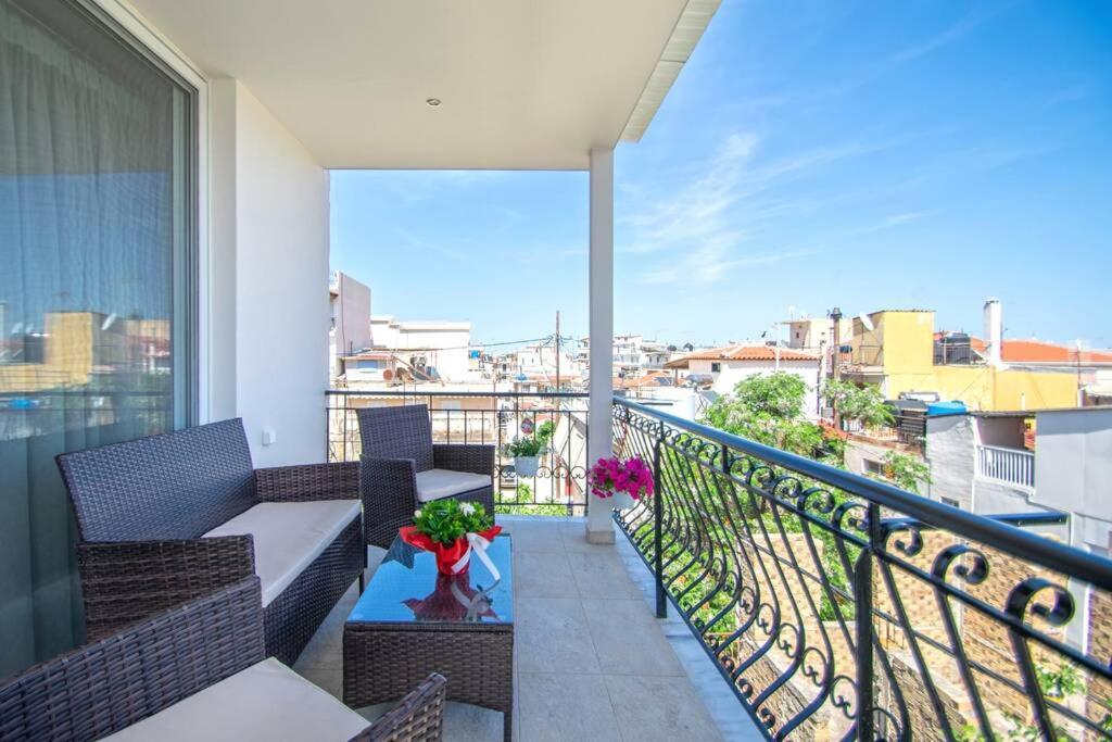 Zakynthos Town Modern Roof Apartment Bagian luar foto